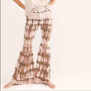 FREE PEOPLE JUST FLOAT ON flares jeans tie dye